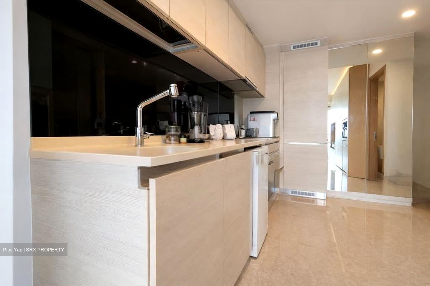 6 Derbyshire (D11), Condominium #570600821